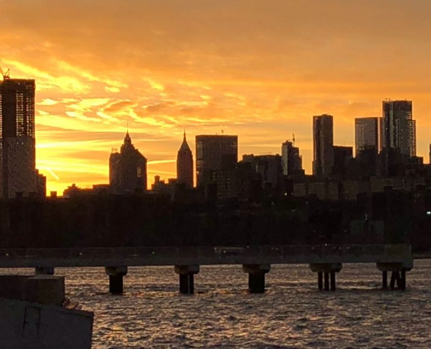 העיר ניו יורק לעת שקיעה, בזמן כנס CUTTING EDGE 2017