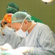 ניתוחי חזה.